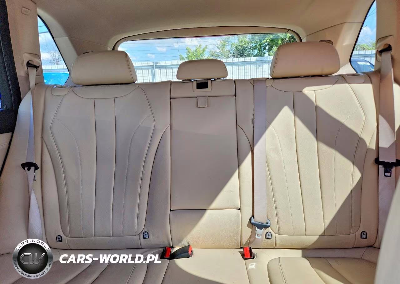 2015 BMW X5 xDrive35I VIN:5UXKR0C59F0K65559 - 10