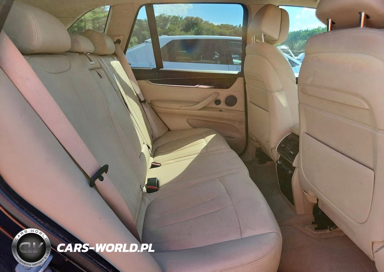 2015 BMW X5 xDrive35I VIN:5UXKR0C59F0K65559 - 11
