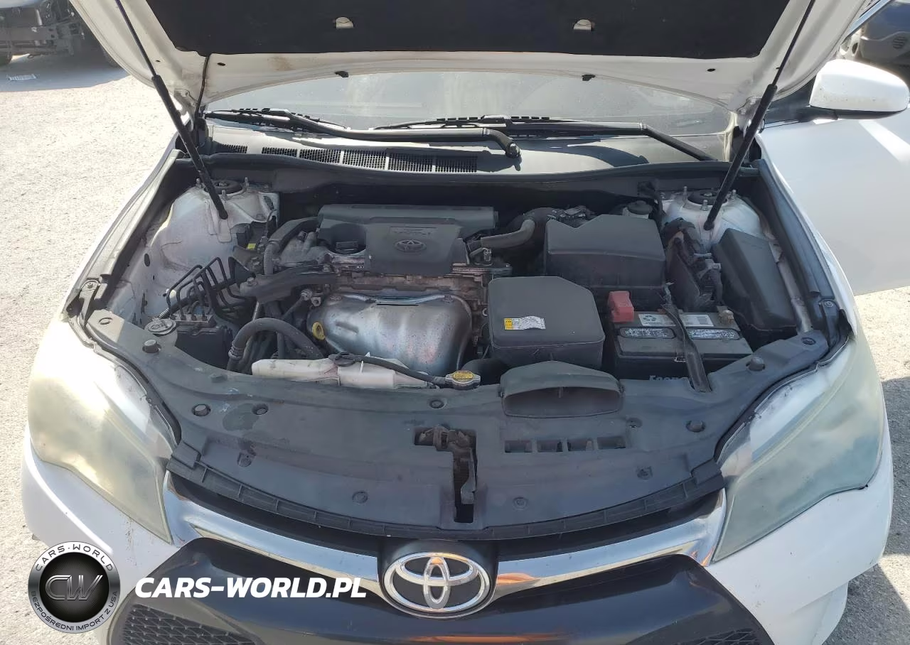 2015 Toyota Camry Le VIN:4T1BF1FK2FU109918 - 11