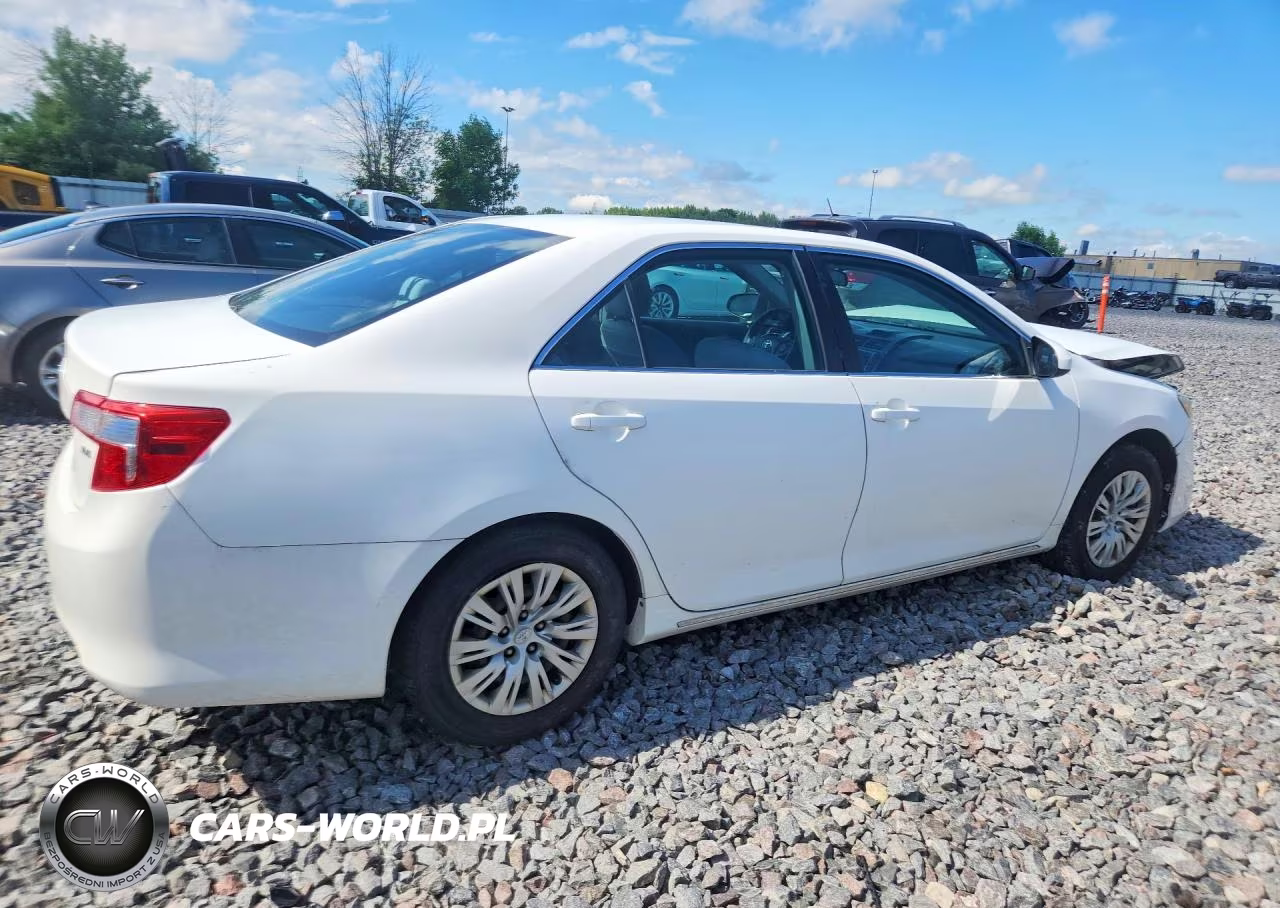 2012 Toyota Camry Le VIN:4T4BF1FK4CR188994 - 3