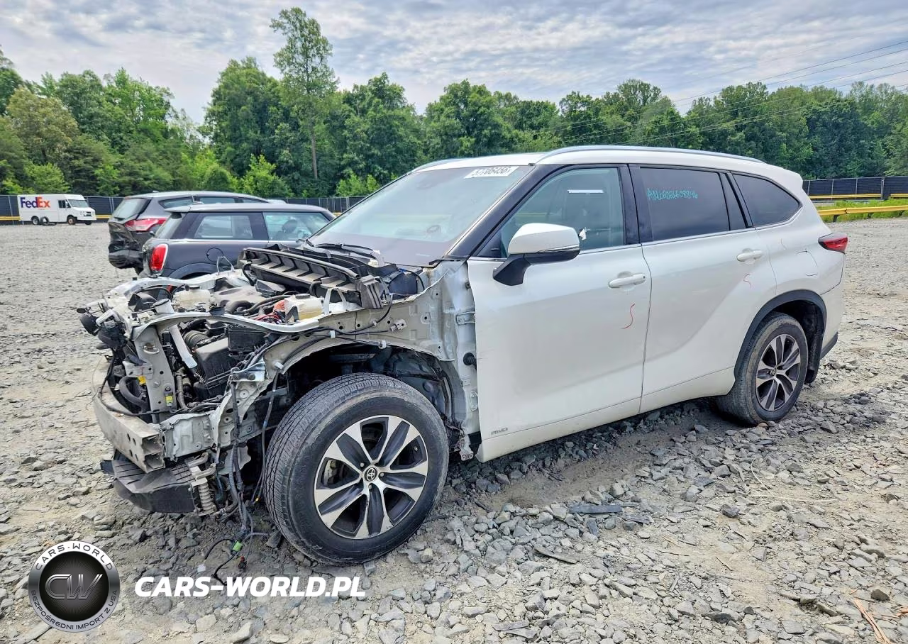 2020 Toyota Highlander Hybrid Xle