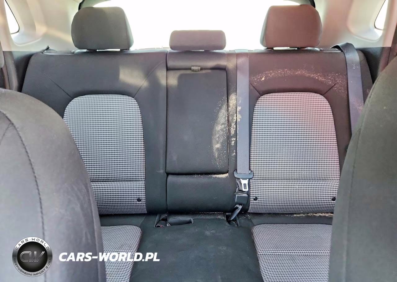 2021 Hyundai Kona Se VIN:KM8K12AA1MU641497 - 10