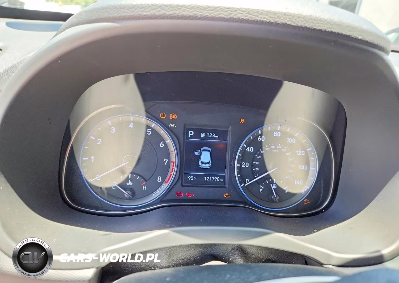 2021 Hyundai Kona Se VIN:KM8K12AA1MU641497 - 9