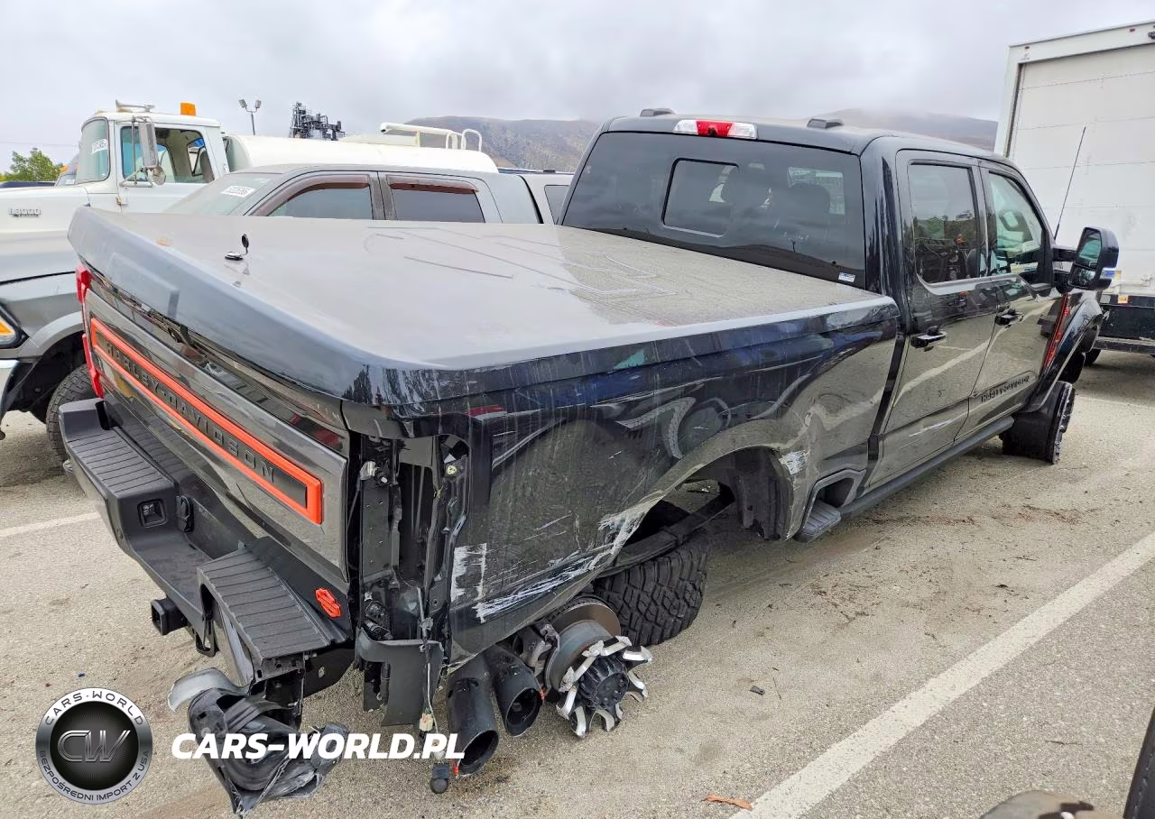 2025 Ford F250 Super Duty VIN:1FT8W2BM2SEC35471 - 3