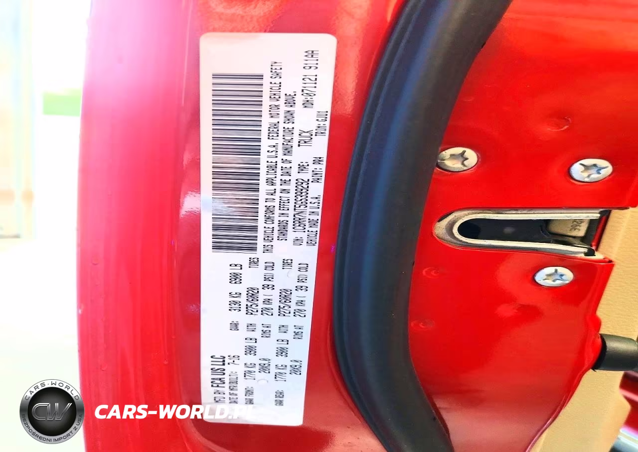 2016 Ram 1500 Laramie VIN:1C6RR7NT5GS399292 - 12