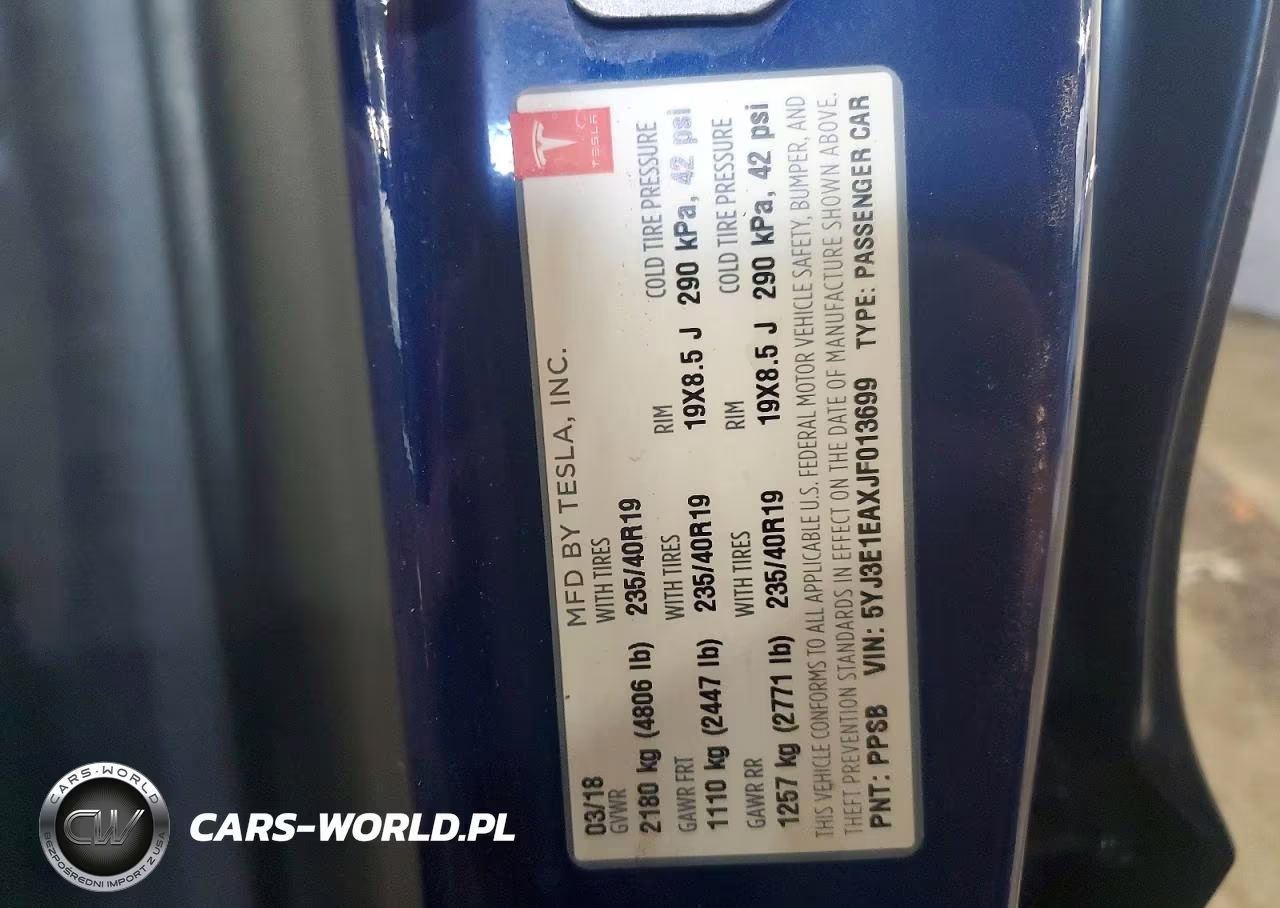 2018 Tesla Model 3 VIN:5YJ3E1EAXJF013699 - 12