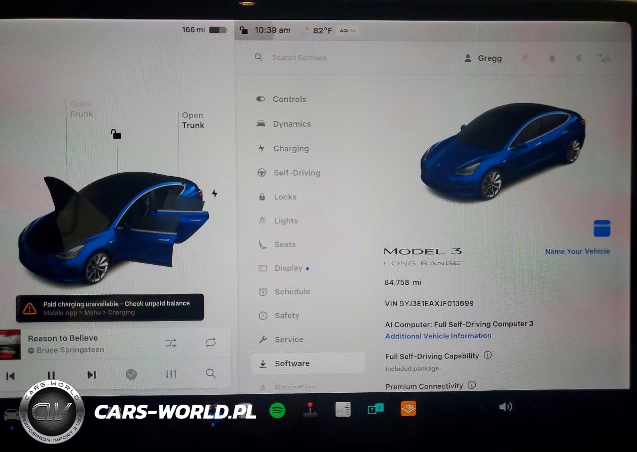 2018 Tesla Model 3 VIN:5YJ3E1EAXJF013699 - 9