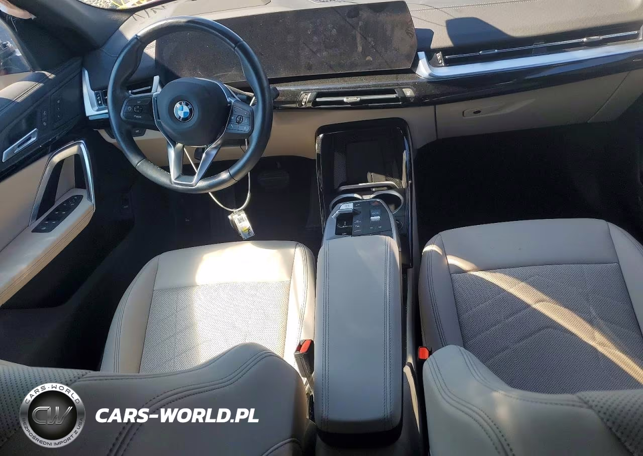 2025 BMW X2 xDrive28I VIN:WBX63GM09S5146927 - 8