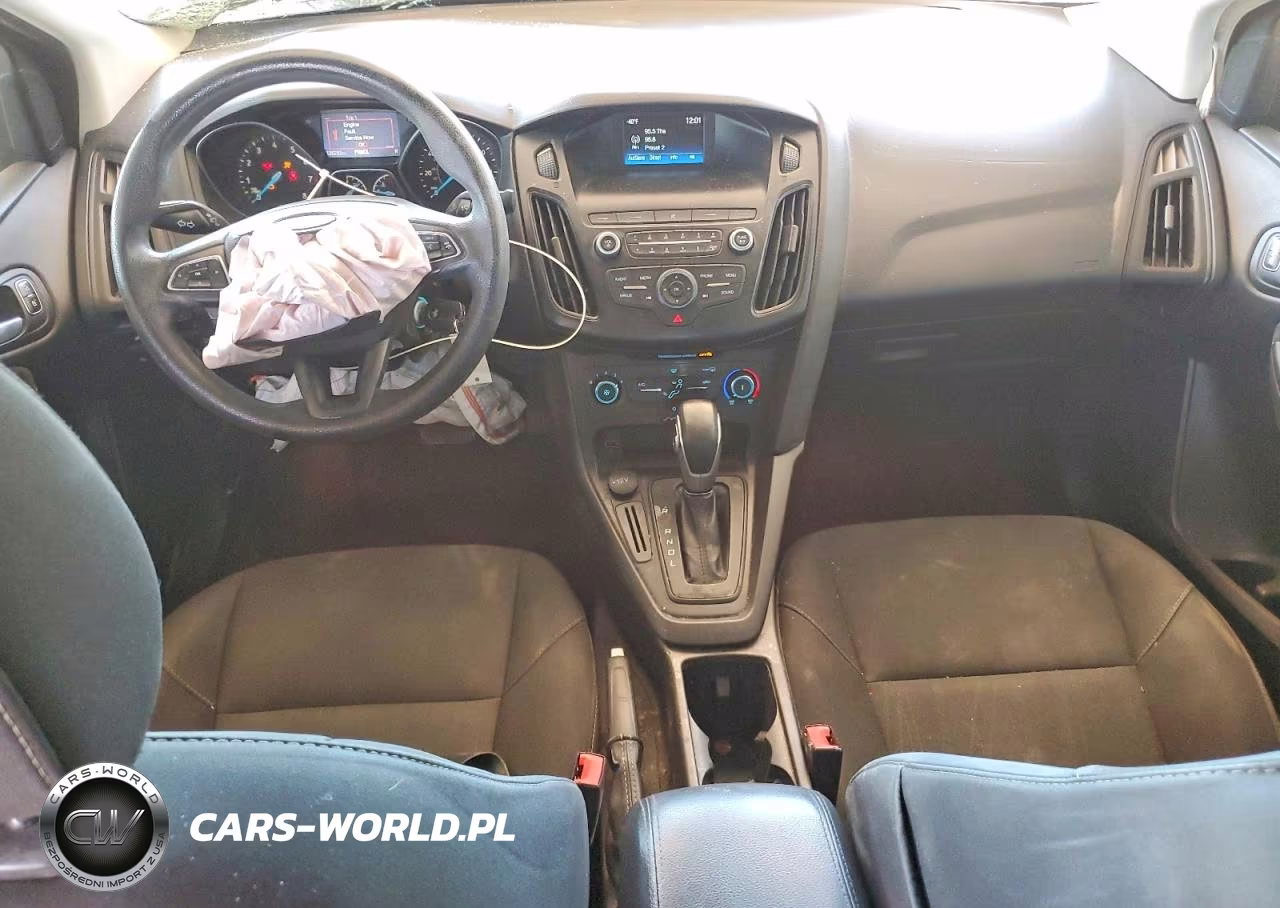 2018 Ford Focus Se VIN:1FADP3F2XJL212921 - 8