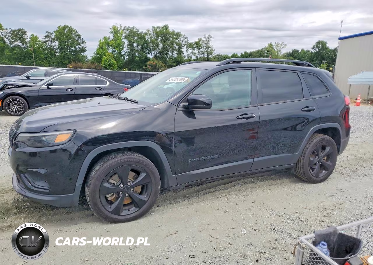 2019 Jeep Cherokee Latitude Plus – zdjęcie 1 z 13
