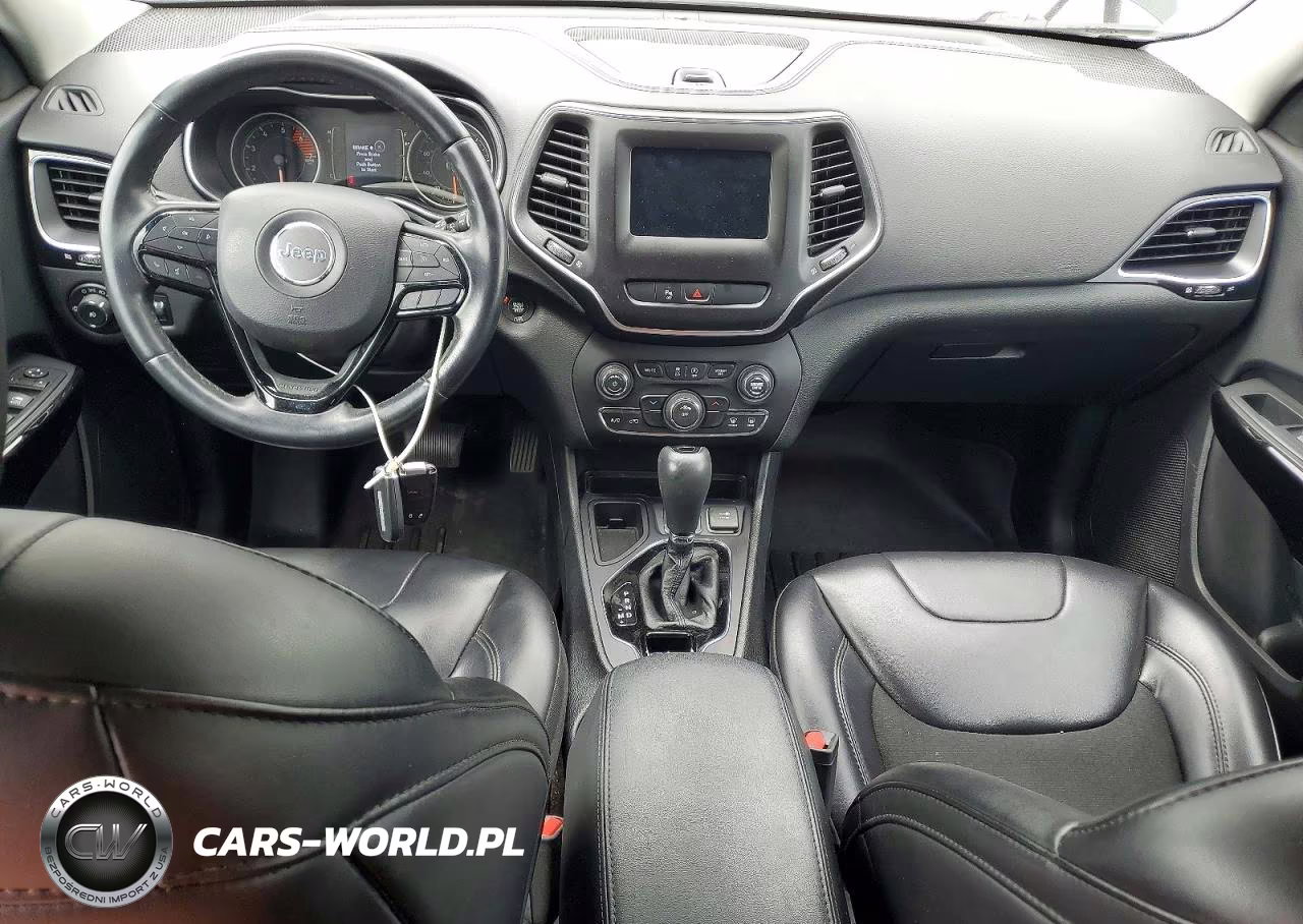 2019 Jeep Cherokee Latitude Plus VIN:1C4PJLLN3KD326066 - 8