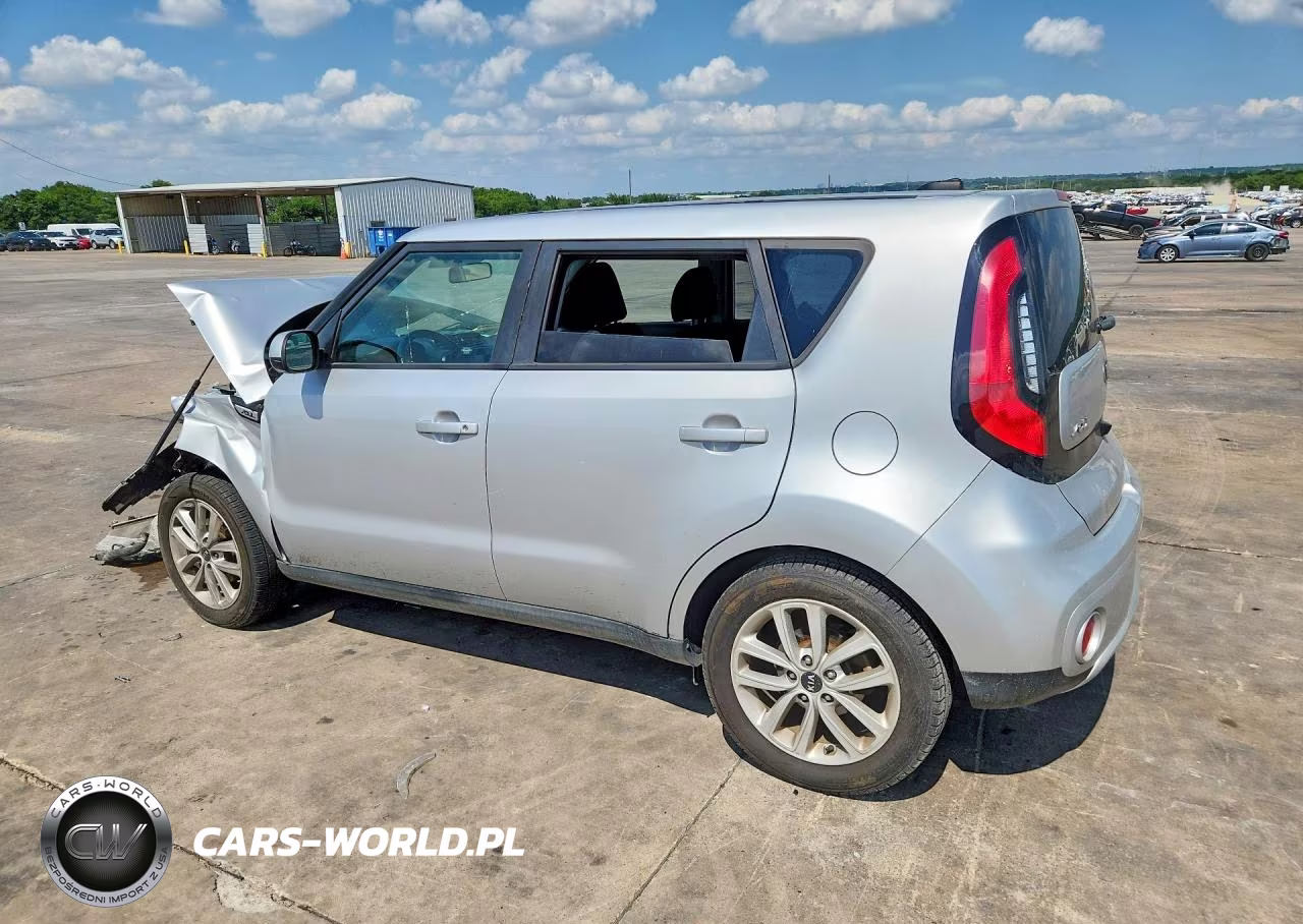 2017 Kia Soul + VIN:KNDJP3A52H7447976 - 2