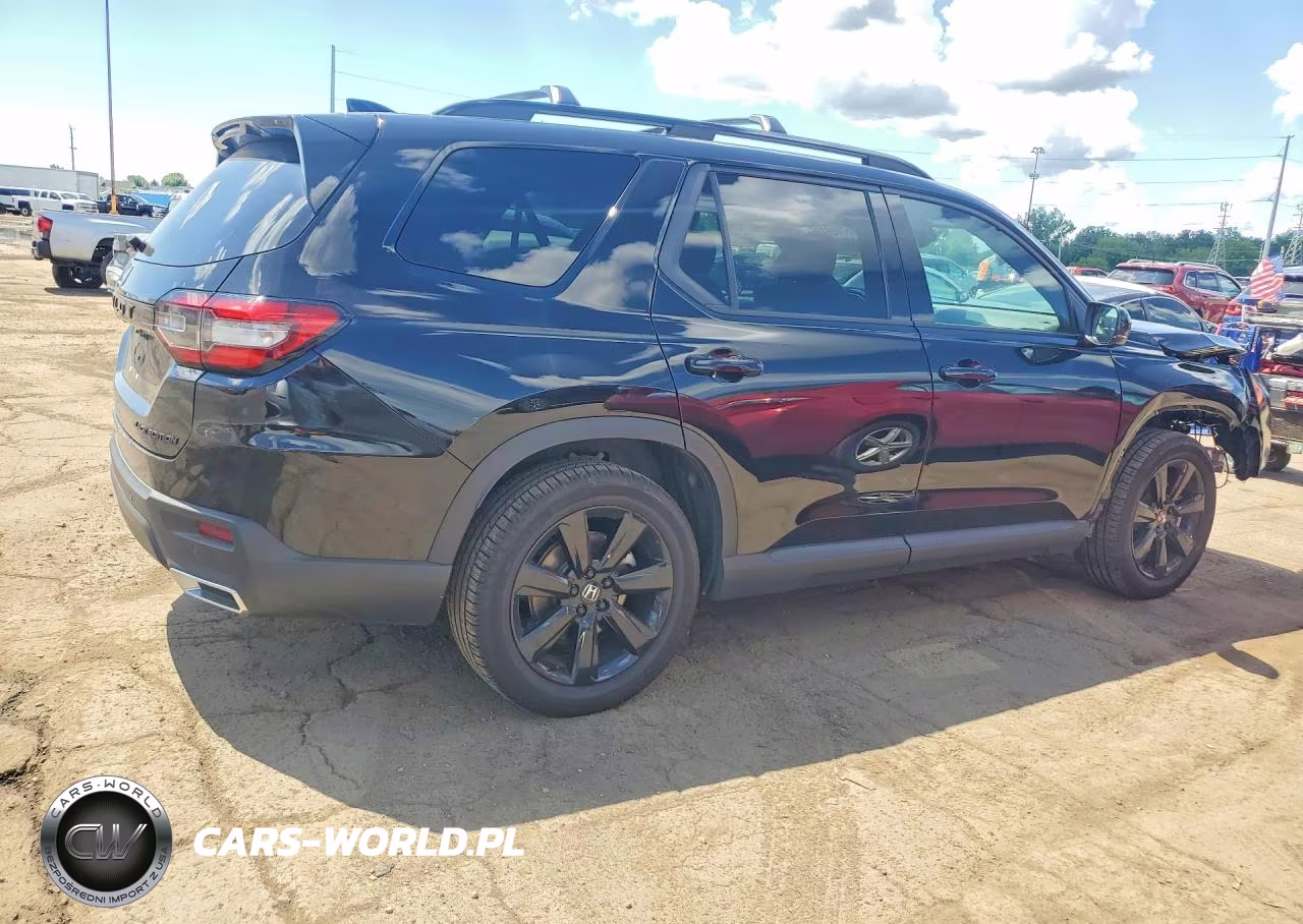 2025 Honda Pilot Black VIN:5FNYG1H96SB115083 - 3