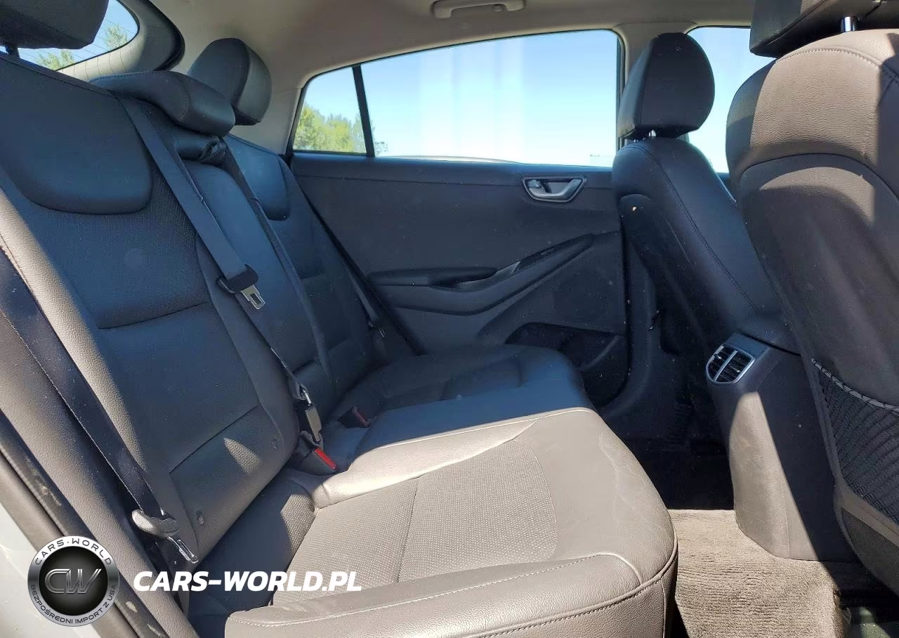 2020 Hyundai Ioniq Limited VIN:KMHC85LJ2LU072544 - 11