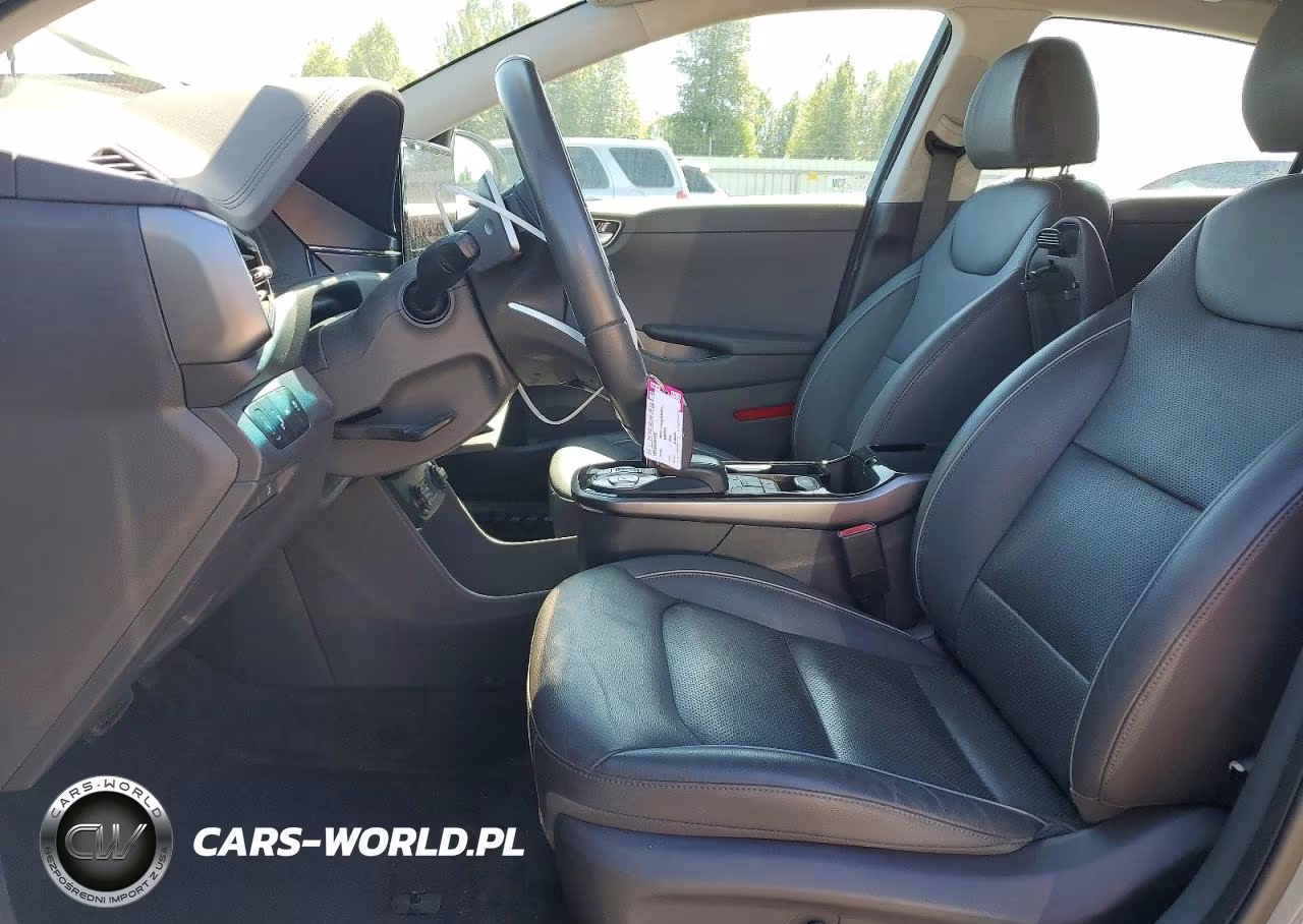 2020 Hyundai Ioniq Limited VIN:KMHC85LJ2LU072544 - 7
