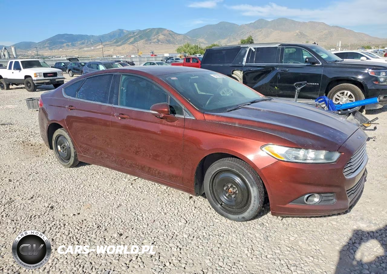 2016 Ford Fusion Se VIN:3FA6P0H92GR105695 - 4