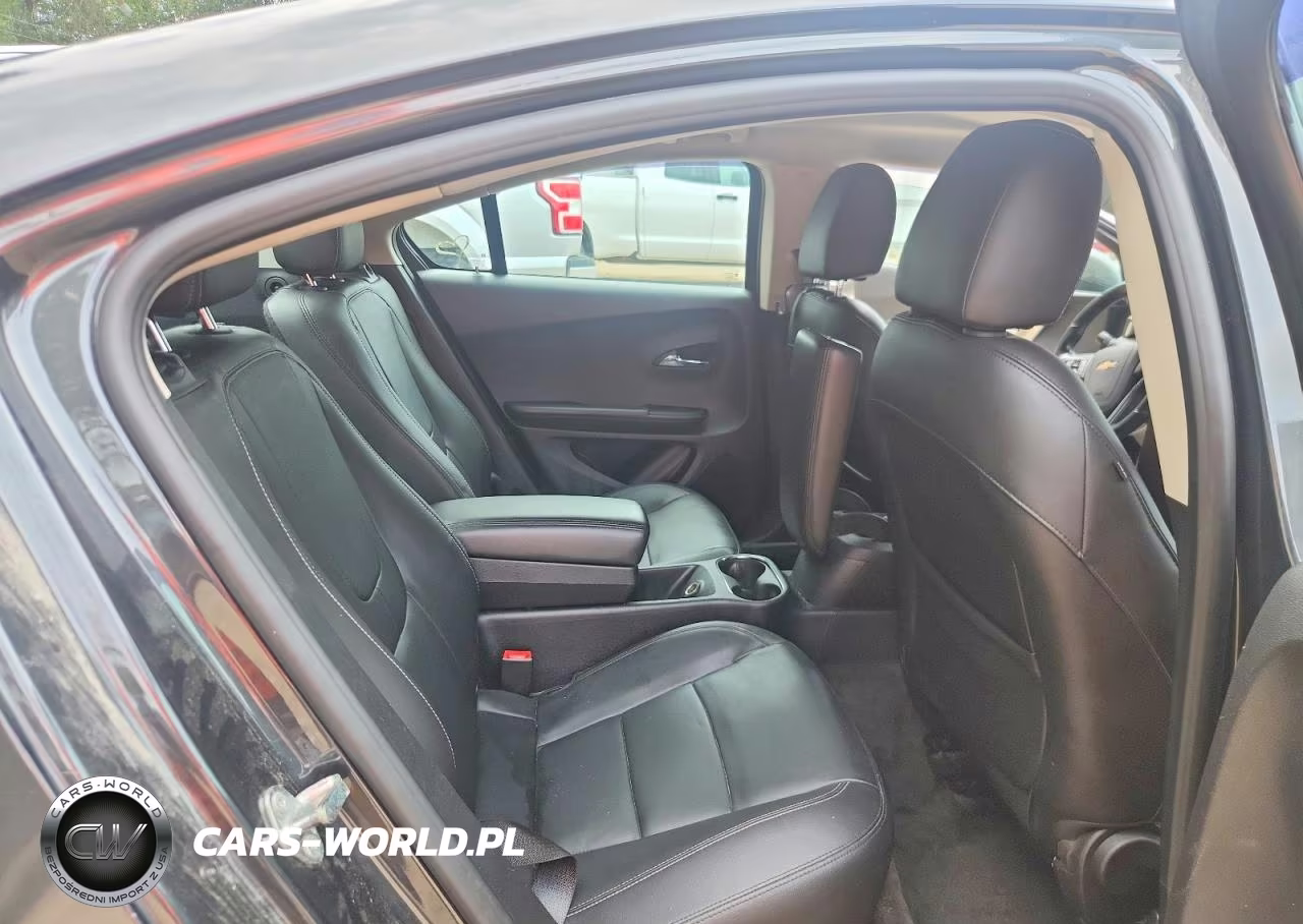 2014 Chevrolet Volt VIN:1G1RH6E4XEU172849 - 10