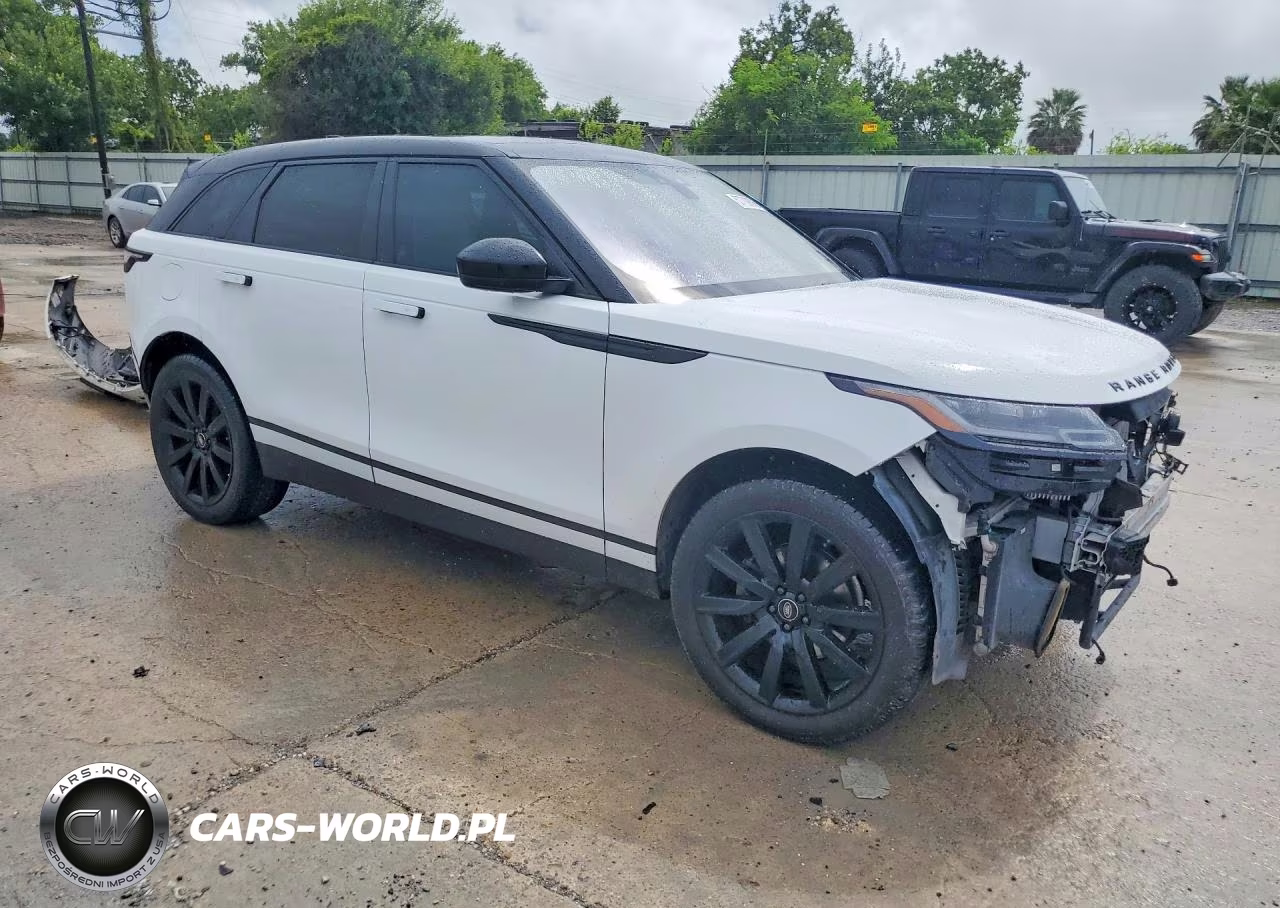 2020 Land Rover Range Rover Velar S VIN:SALYB2EX2LA265718 - 4