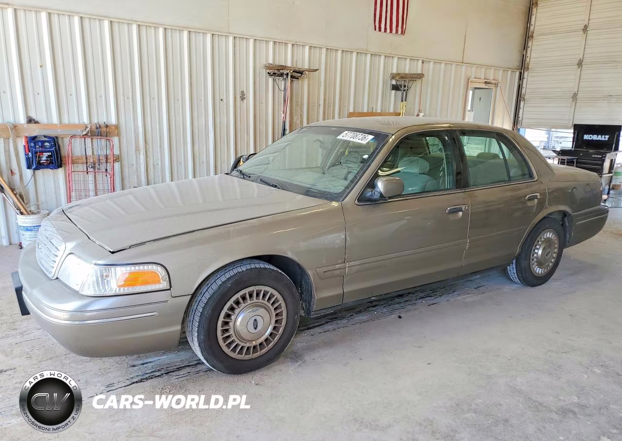 2001 Ford Crown Victoria