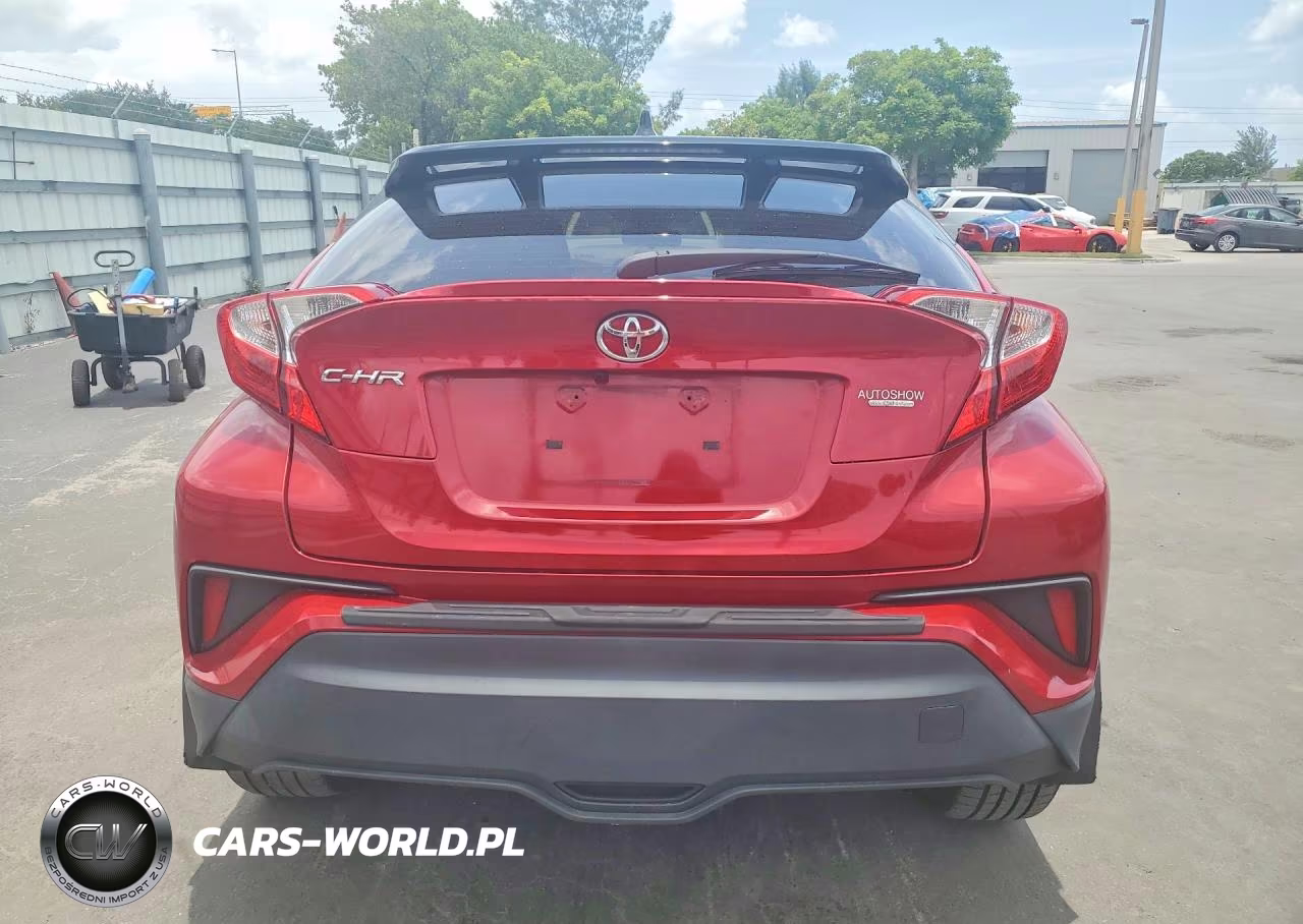 2020 Toyota C-Hr Xle VIN:JTNKHMBX2L1083752 - 6
