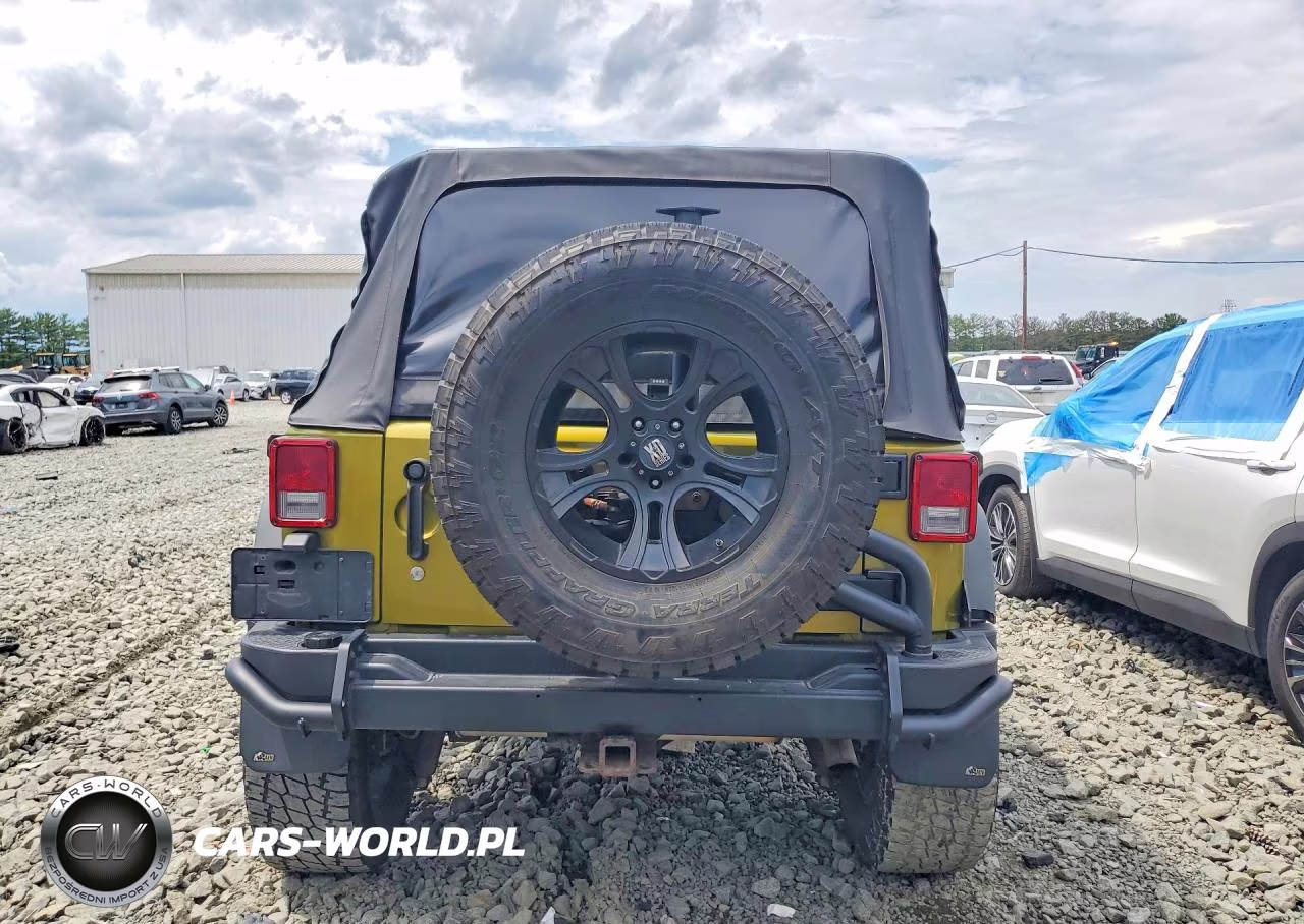 2008 Jeep Wrangler Unlimited Rubicon VIN:1J8GA69158L532227 - 6