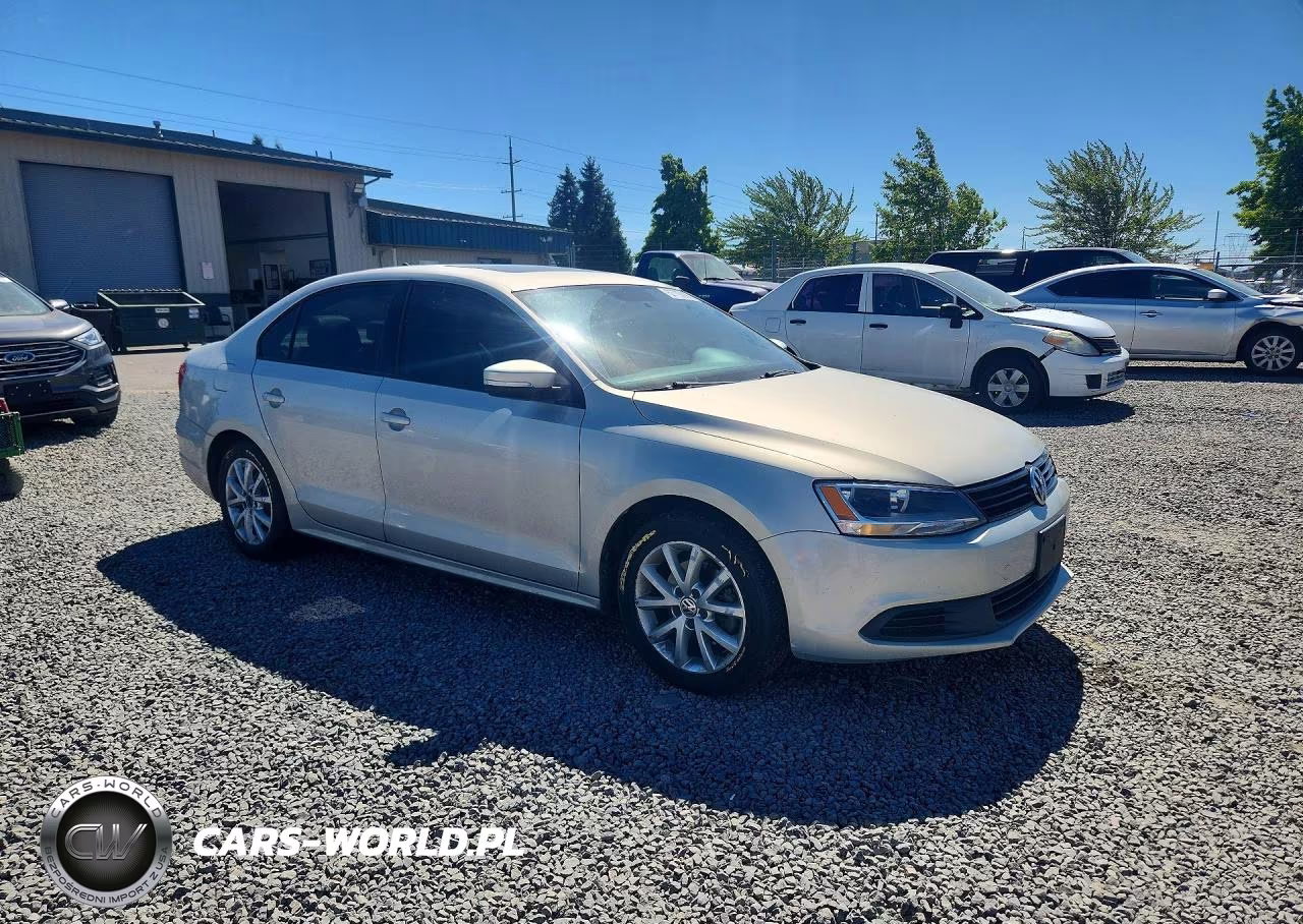 2011 Volkswagen Jetta Se VIN:3VWDZ7AJ1BM330797 - 4