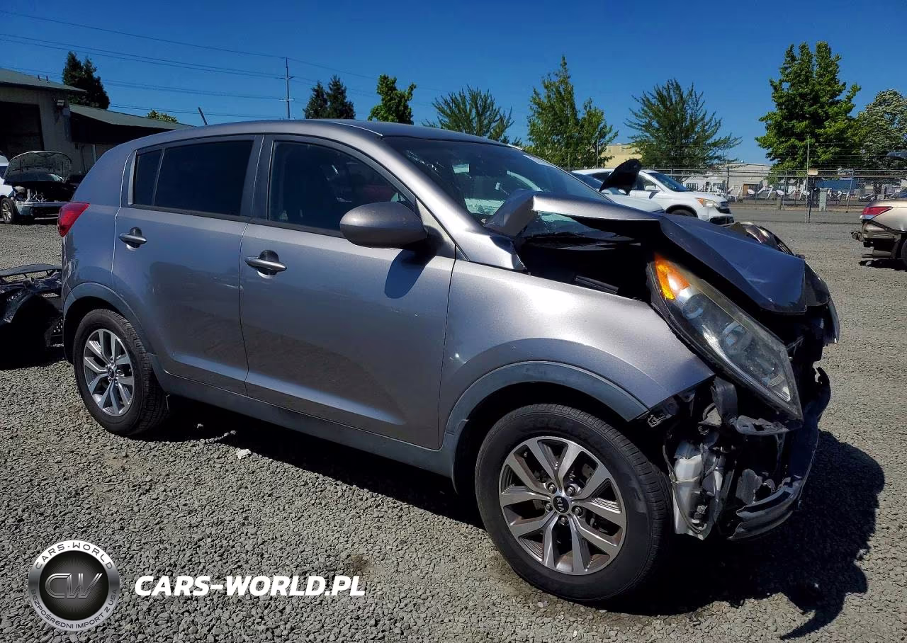 2015 Kia Sportage Lx VIN:KNDPB3AC0F7692618 - 4