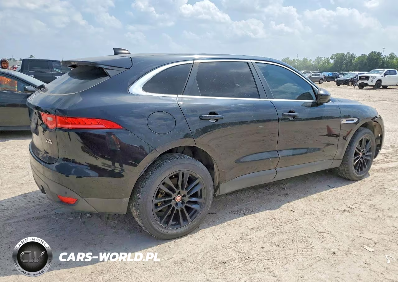 2020 Jaguar F-Pace Prestige VIN:SADCK2GX2LA639263 - 3