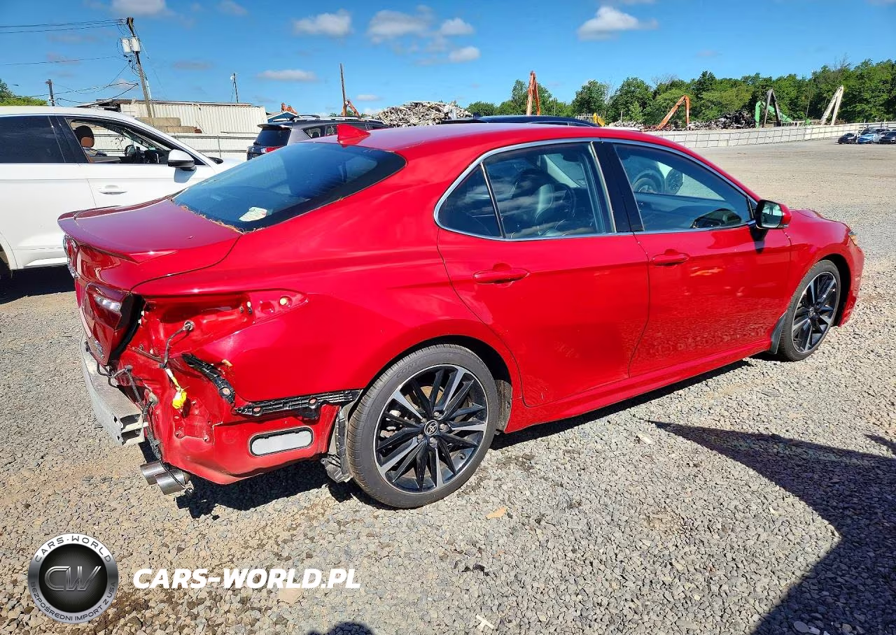2020 Toyota Camry Xse VIN:4T1K61BKXLU001869 - 3