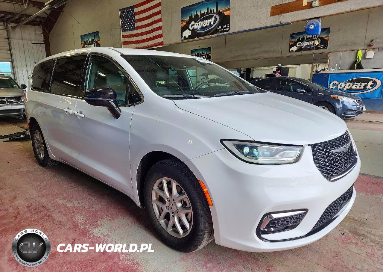 2025 Chrysler Pacifica Select VIN:2C4RC1BG9SR548375 - 4