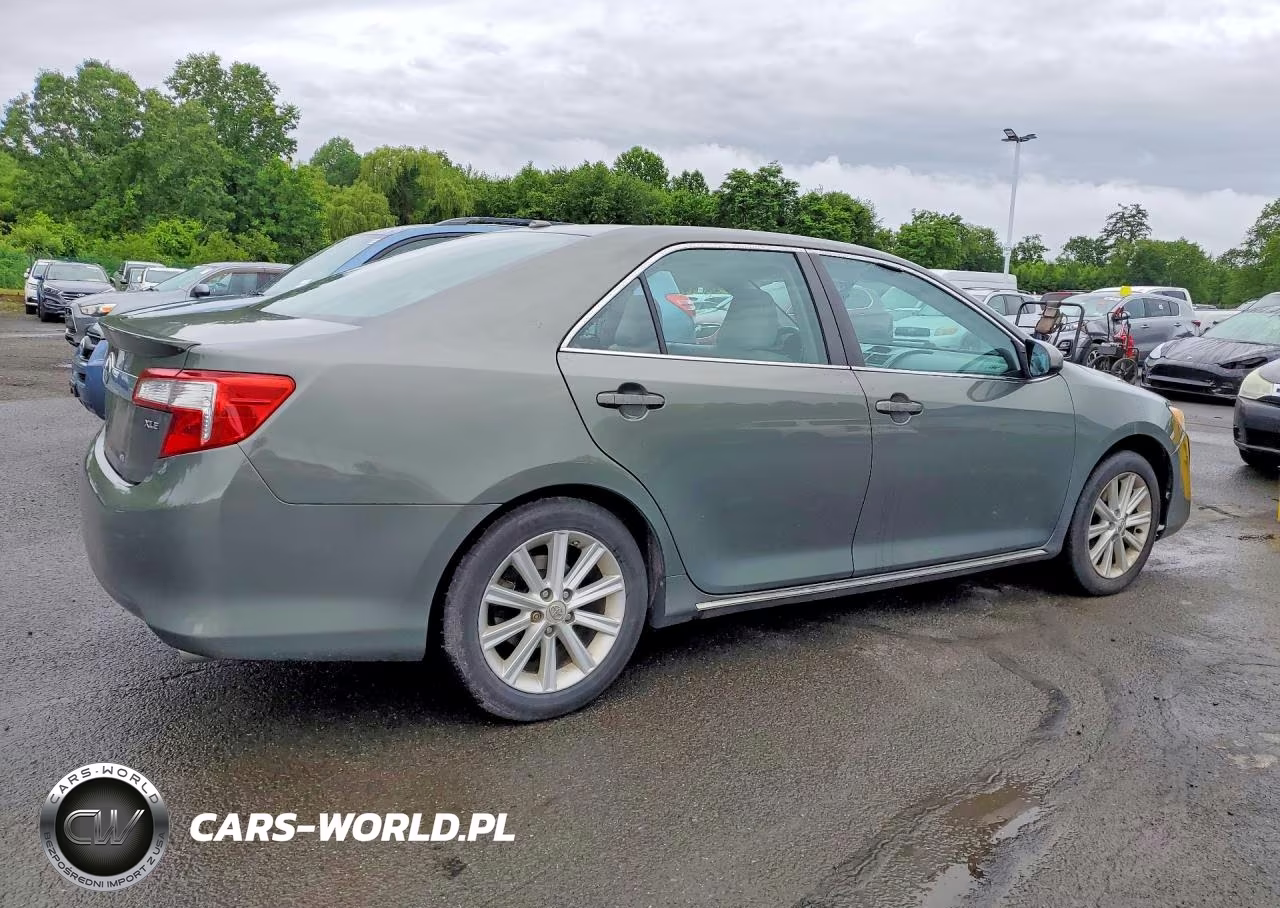 2012 Toyota Camry Xle V6 VIN:4T1BK1FK8CU512468 - 3