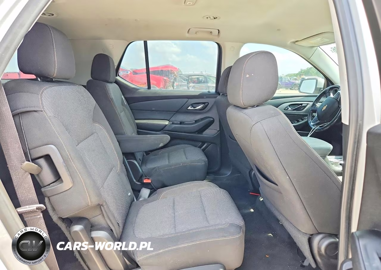2019 Chevrolet Traverse Lt VIN:1GNEVGKW2KJ272331 - 11