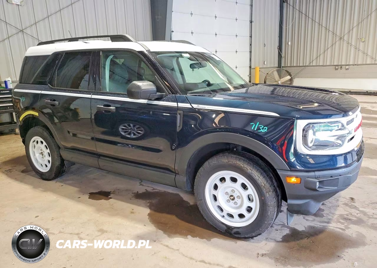2023 Ford Bronco Sport Heritage VIN:3FMCR9G60PRD24041 - 4
