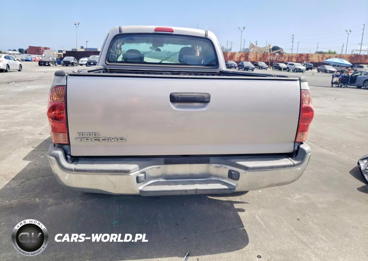 2015 Toyota Tacoma VIN:5TFTX4CN8FX055268 - 6