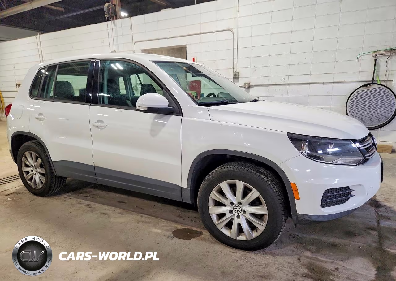 2012 Volkswagen Tiguan S VIN:WVGCV7AX7CW504710 - 4