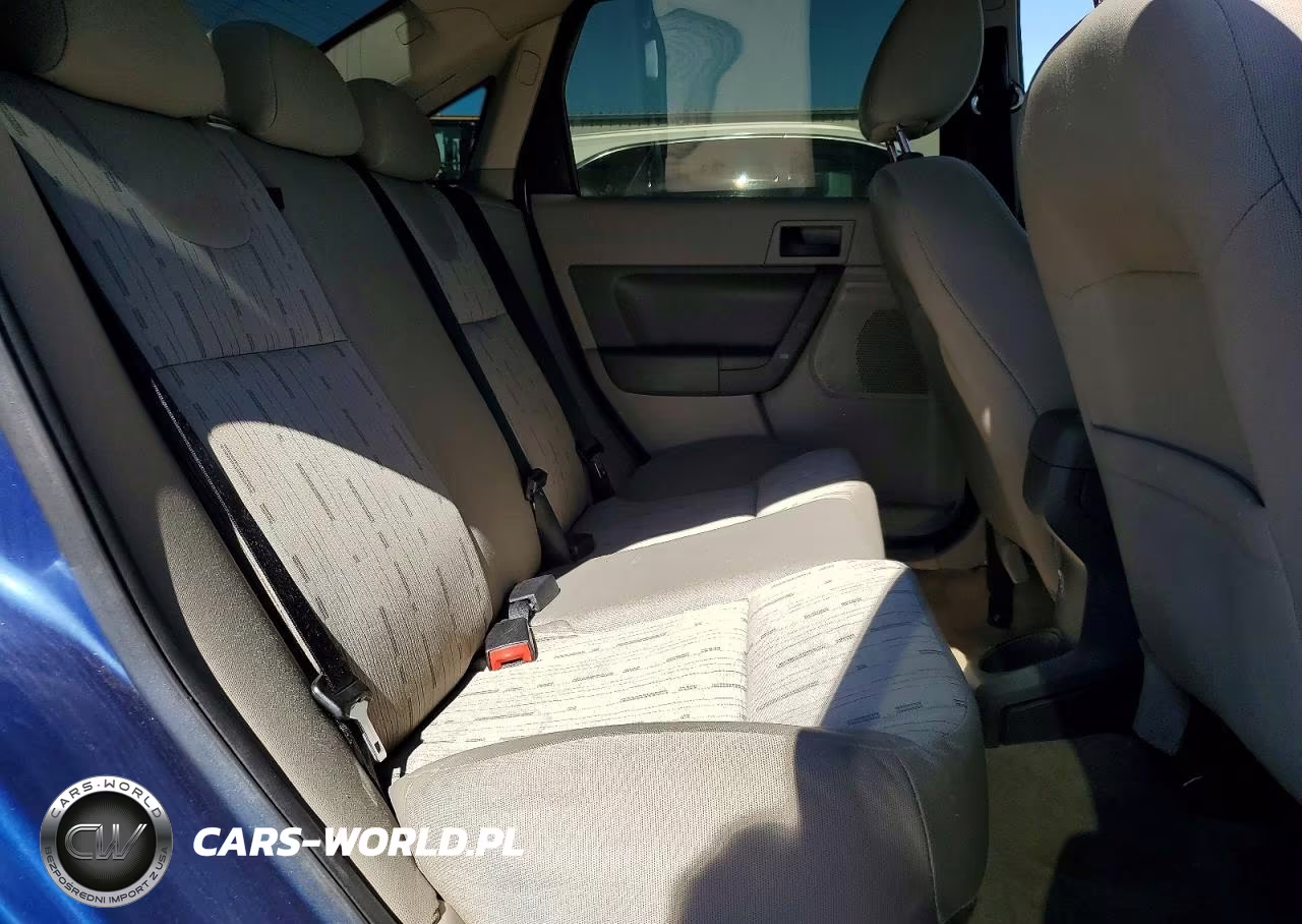 2009 Ford Focus Se VIN:1FAHP35N89W205294 - 10
