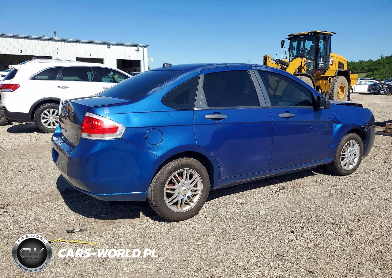 2009 Ford Focus Se VIN:1FAHP35N89W205294 - 3
