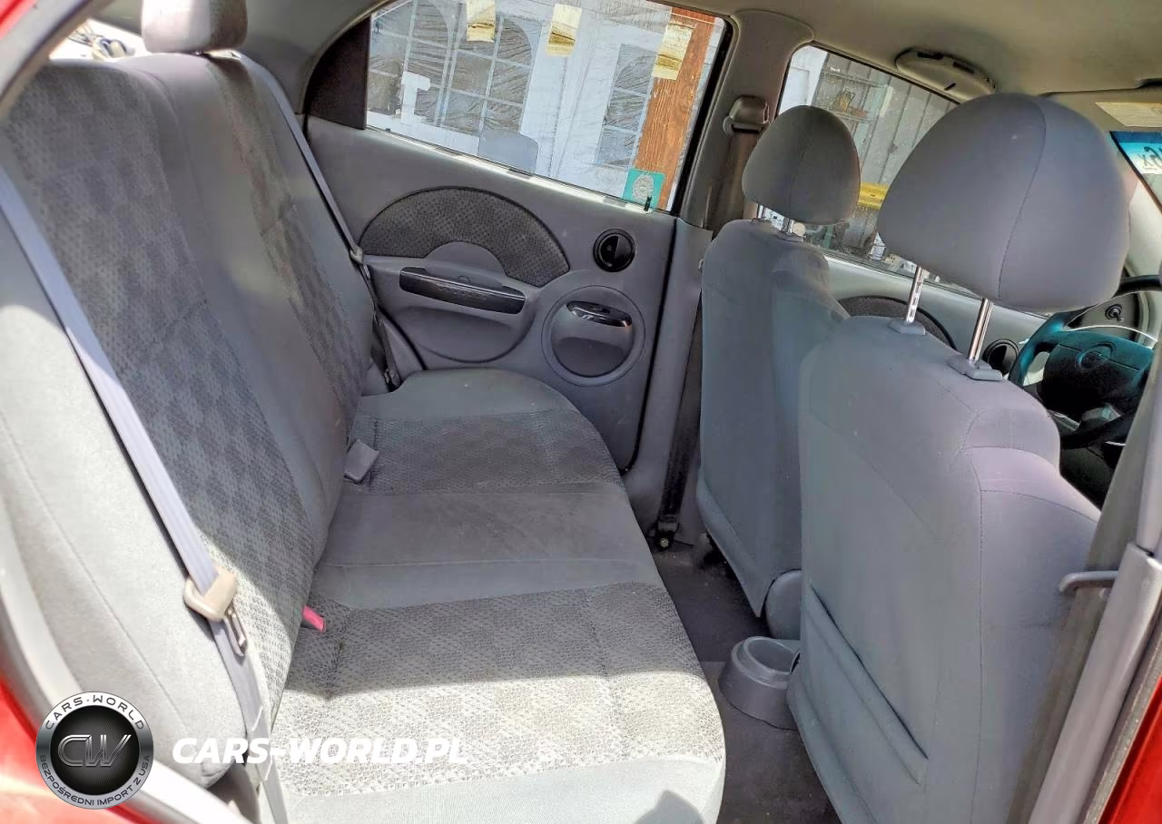 2005 Chevrolet Aveo Base VIN:KL1TD52645B452780 - 10