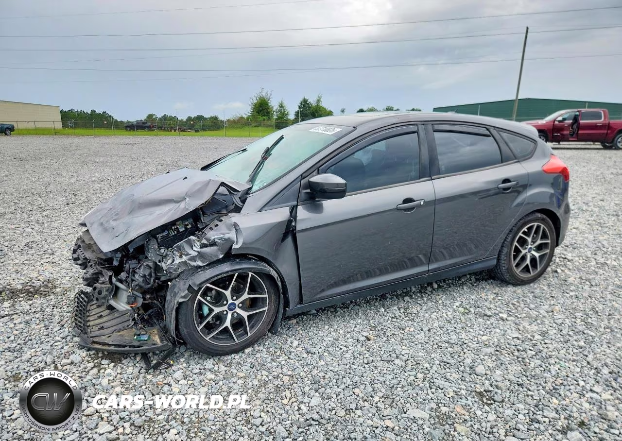 2017 Ford Focus Sel – zdjęcie 1 z 13