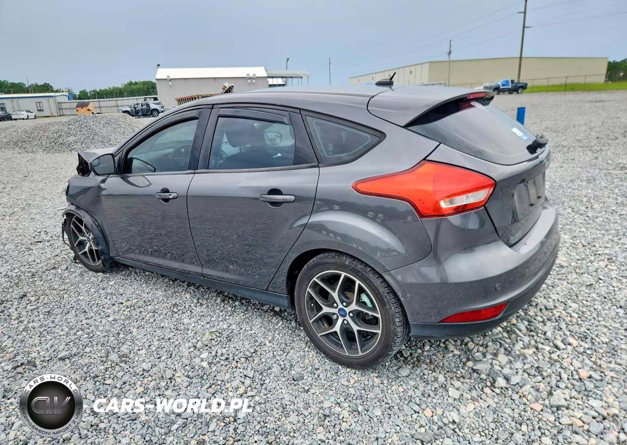 2017 Ford Focus Sel VIN:1FADP3M27HL305988 - 2
