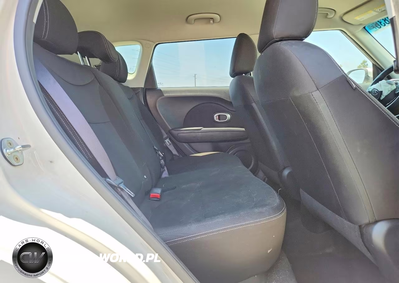 2016 Kia Soul Base VIN:KNDJN2A22G7324120 - 10