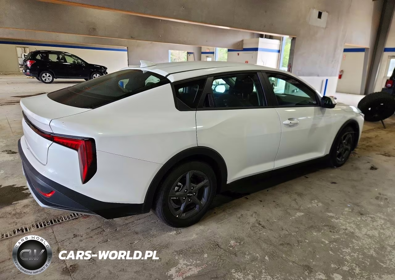 2026 Kia K4 Lxs VIN:3KPFT4DE8TE265999 - 3