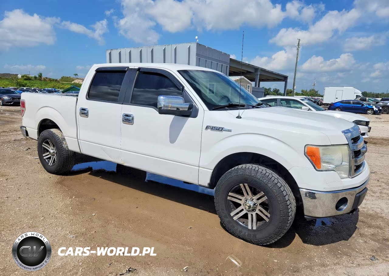2013 Ford F150 Supercrew VIN:1FTFW1CF1DFA93418 - 4