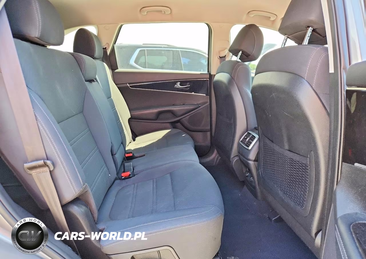 2017 Kia Sorento Lx V6 VIN:5XYPG4A53HG275315 - 11