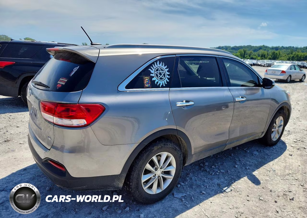 2017 Kia Sorento Lx V6 VIN:5XYPG4A53HG275315 - 3