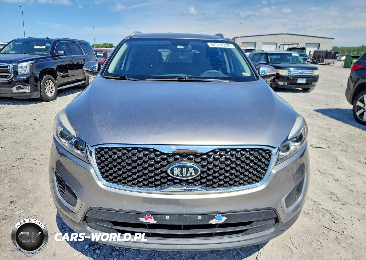 2017 Kia Sorento Lx V6 VIN:5XYPG4A53HG275315 - 5