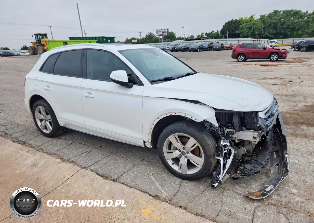 2018 Audi Q5 Premium VIN:WA1ANAFY7J2004331 - 4