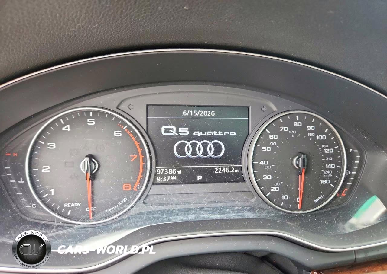 2018 Audi Q5 Premium VIN:WA1ANAFY7J2004331 - 9