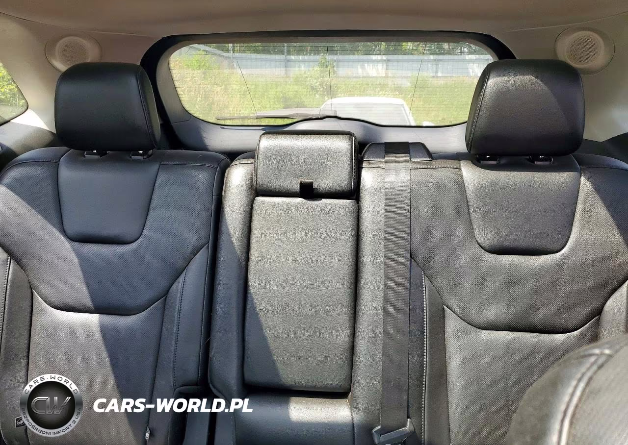2019 Ford Edge Titanium VIN:2FMPK4K99KBC19290 - 10