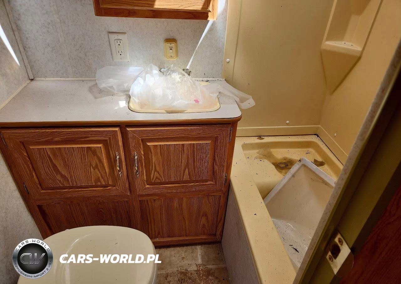 2003 Dutchmen Sport Camper VIN:47CT90H223M413025 - 6